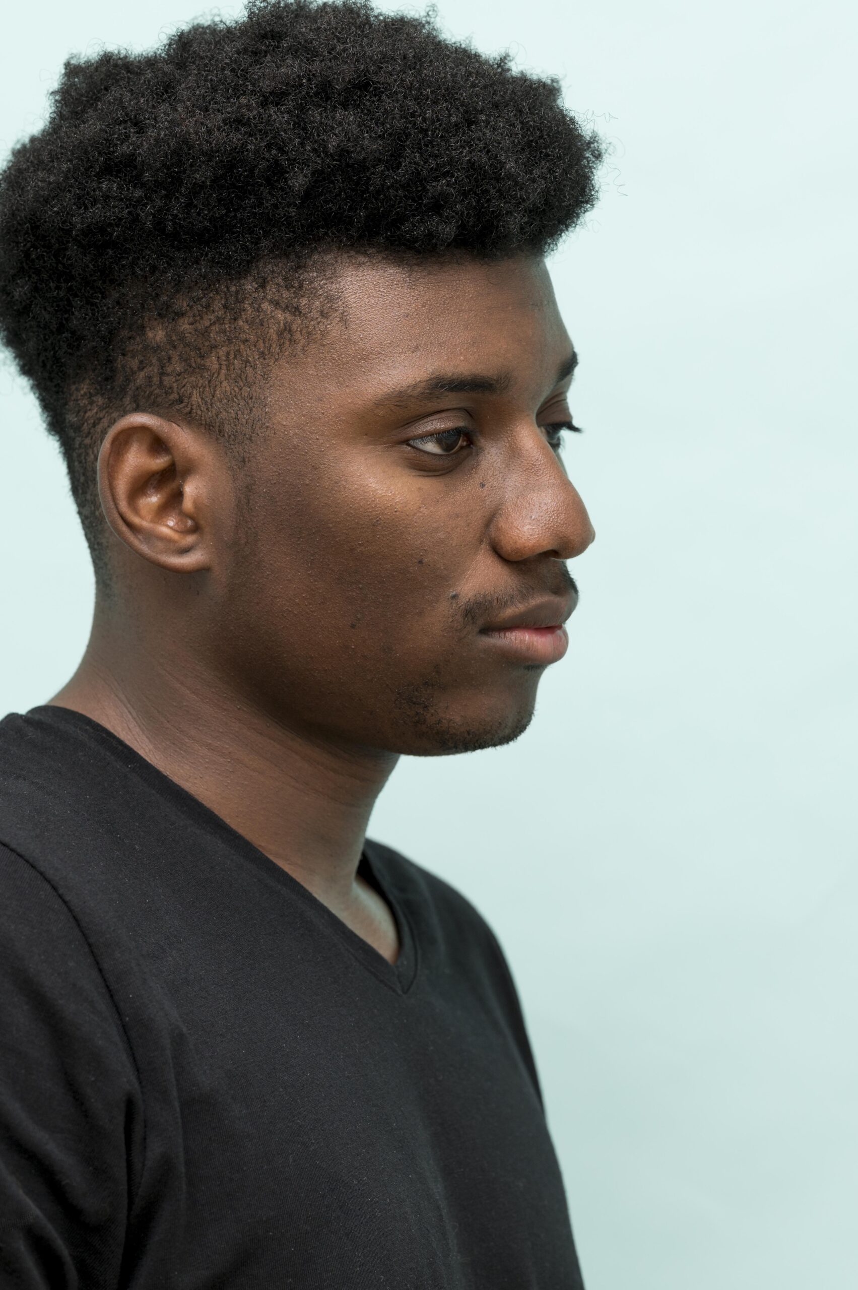 side-view-sad-black-man